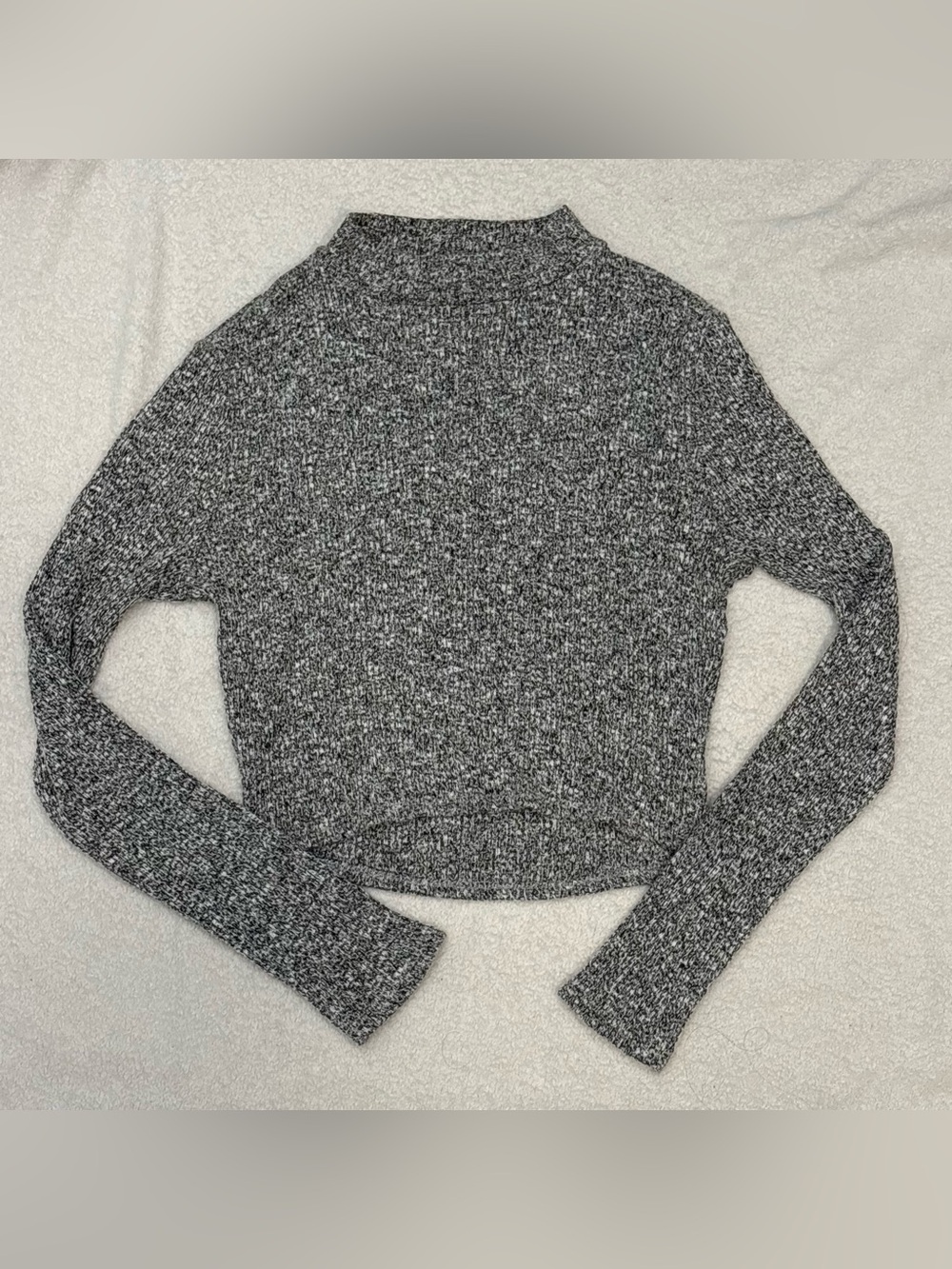 Forever 21 Gray Marled Cropped Mock Neck Sweater